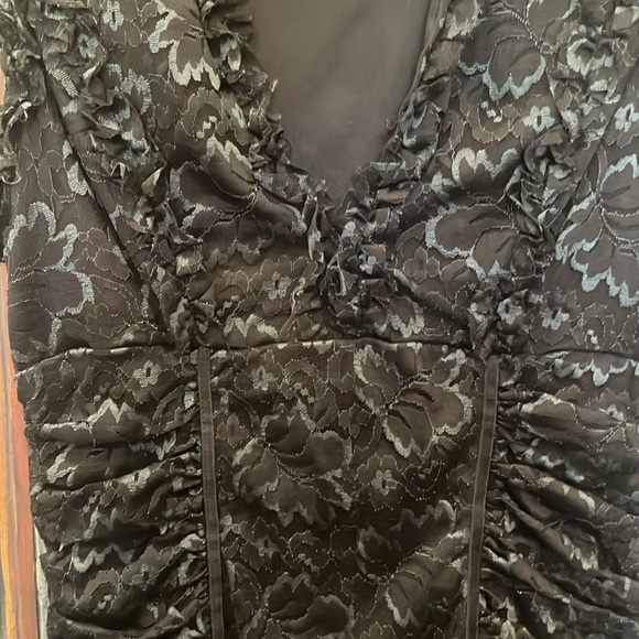 Vintage XOXO SLEEVELESS RUCHED Top in Black/Green Size S - Picture 3 of 10